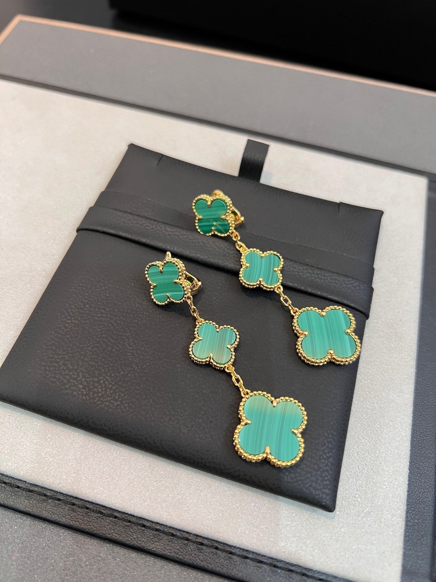 [moco jewelrys]CLOVER MALACHITE 3 MOTIFS GOLD