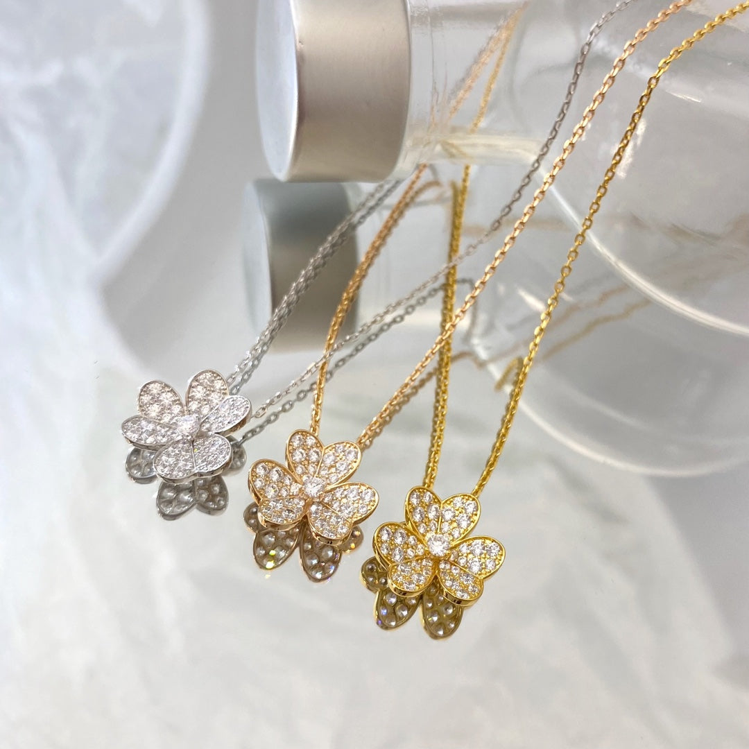 [moco jewelrys]FLOWER DIAMOND NECKLACE