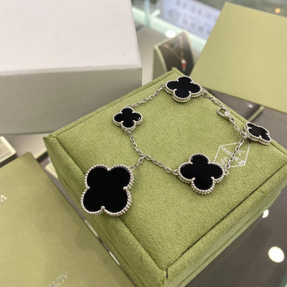 [moco jewelrys]CLOVER 5 MOTIFS SIVLER ONYX BRACELET