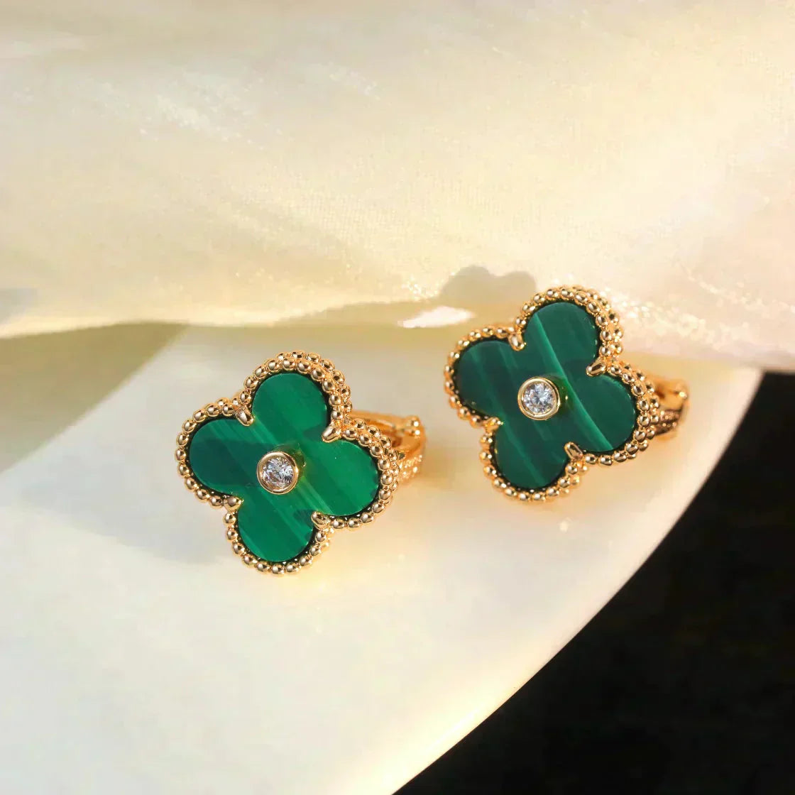 [moco jewelrys]CLOVER MEDIUM 1 MOTIFS MALACHITE DIAMOND EARRINGS