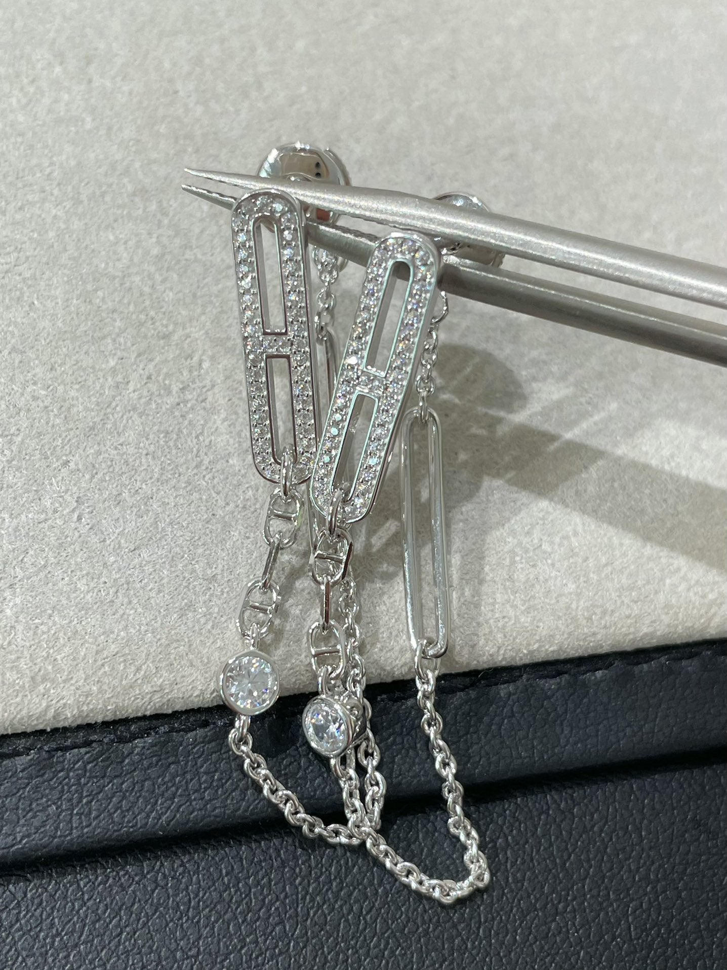 [moco jewelrys]CHAINE CHAOS DIAMOND DROP EARRINGS