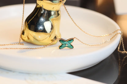 [moco jewelrys]JEUX MALACHITE 1 DIAMOND PINK GOLD NECKLACE