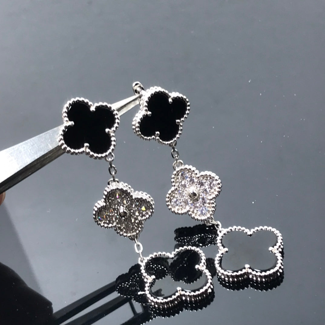 [moco jewelrys]CLOVER 3 MOTIF DIAMOND ONYX SILVER EARRINGS