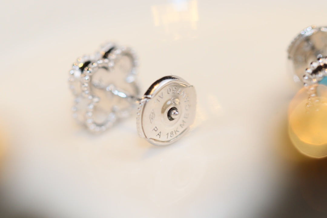 [moco jewelrys]CLOVER MINI TURQUOISE SILVER STUD EARRINGS