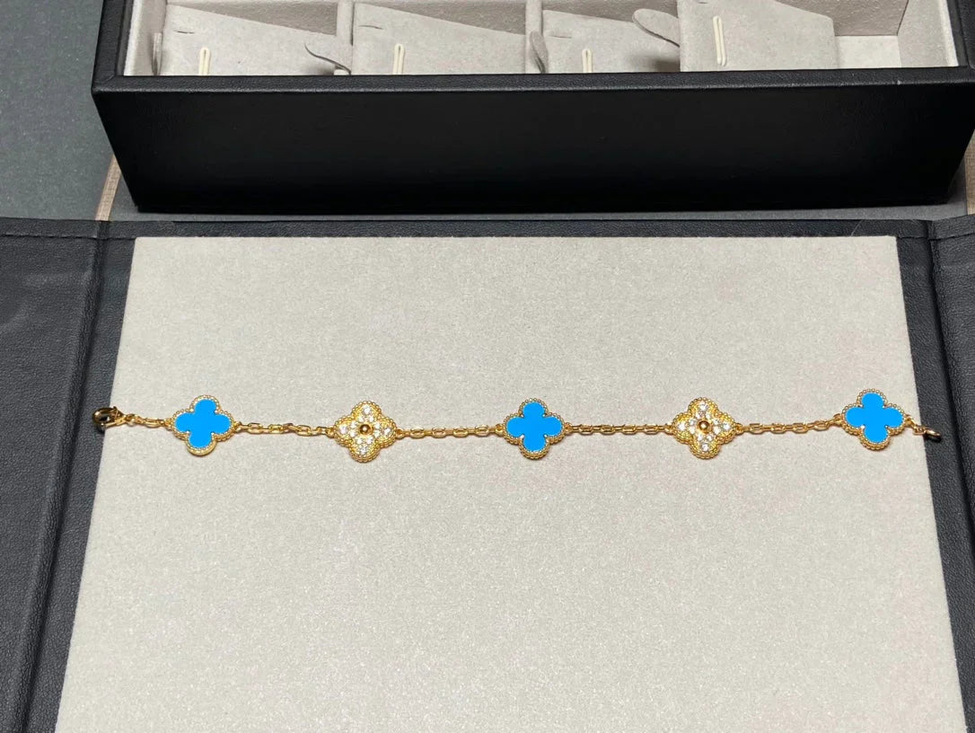 [Moco jewelrys] CLOVER 5 MOTIF BLUE AGATE BRACELET COLLECTION