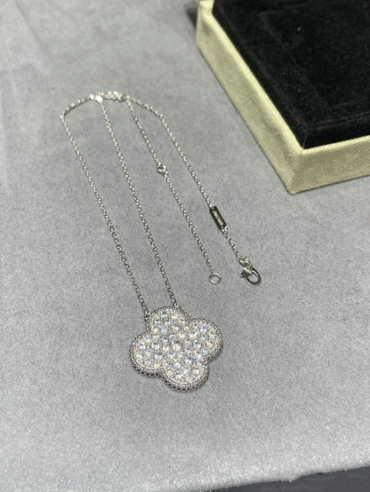 [moco jewelrys]CLOVER 25MM LARGE PENDANT DIAMOND PAVED SILVER NECKLACE