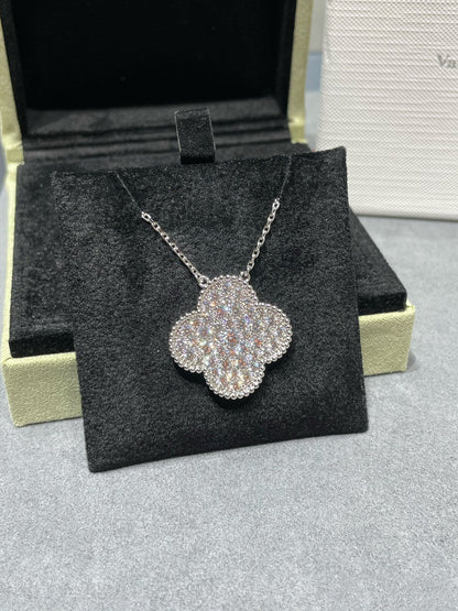 [moco jewelrys]CLOVER 25MM LARGE PENDANT DIAMOND PAVED SILVER NECKLACE