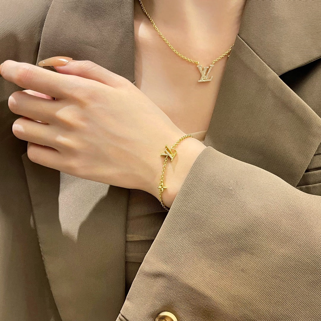 [moco jewelrys]LOGO STAR MOTIF GOLD BRACELET