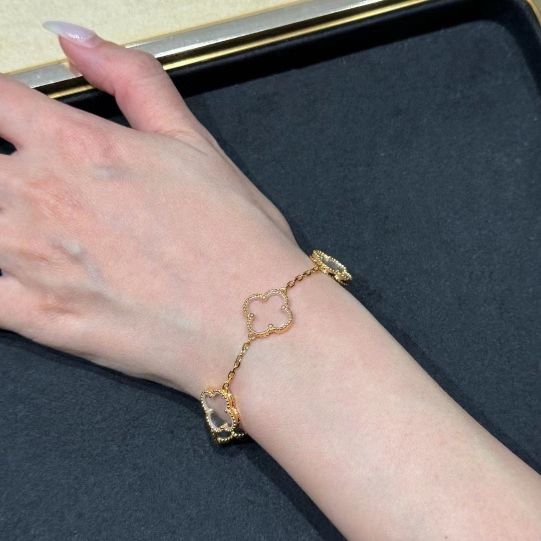 [Moco jewelrys]CLOVER 5 MOTIF ROCK CRYSTAL BRACELET