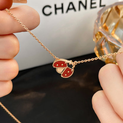 [moco jewelrys]LUCKY  CARNELIANS LADYBUG NECKLACE