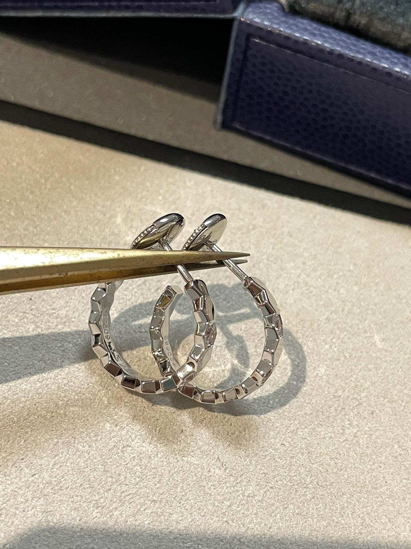 [moco jewelrys]Hollow Design Four-Leaf Clover Flower Shape Ring
