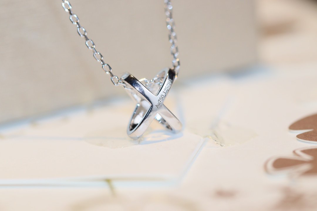 [moco jewelrys]JEUX DE DIAMOND NECKLACE
