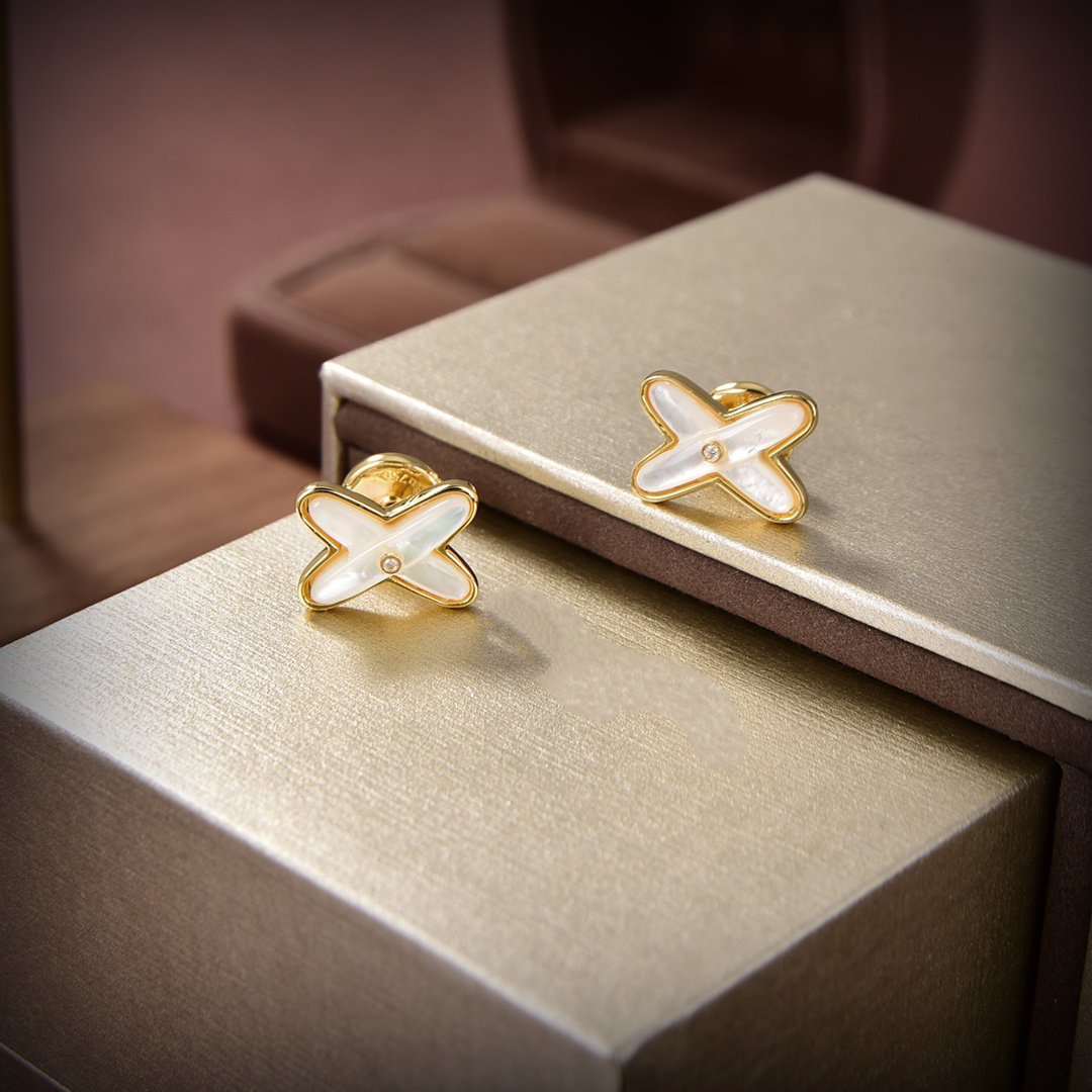 [moco jewelrys]JEUX DE WHITE MOP GOLD DIAMOND EARRINGS