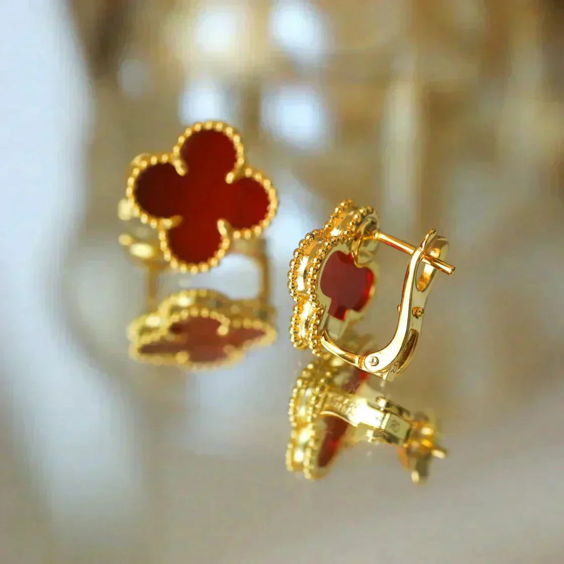 [moco jewelrys]CLOVER MEDIUM 1 MOTIFS CARNELIAN  EARRINGS