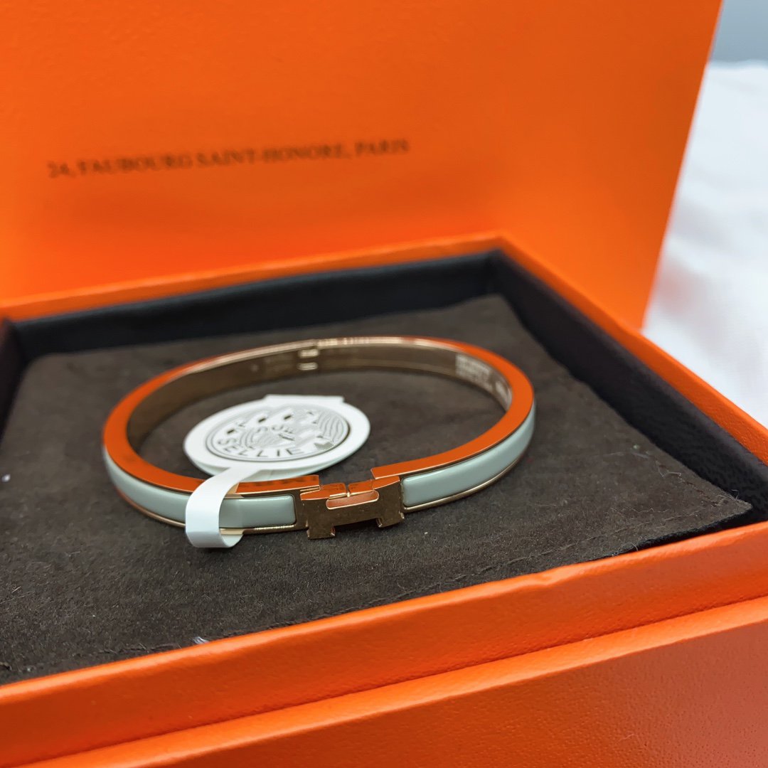 [moco jewelrys]CLASSIC HM CLIC GREEN 8MM ENAMEL BRACELET