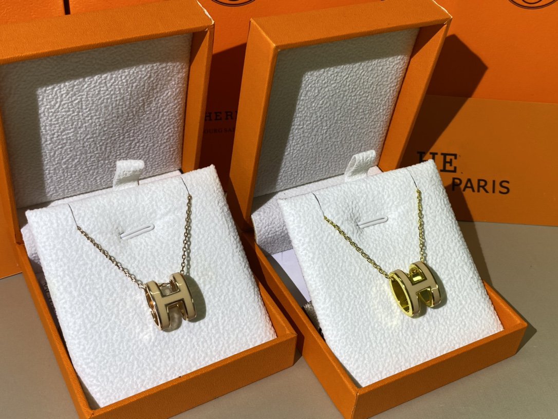 [moco jewelrys]HM CLIC YELLOW ENAMEL GOLD NECKLACE