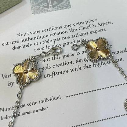 [Moco jewelrys] CLOVER 5 MOTIF LASER BRACELET COLLECTION