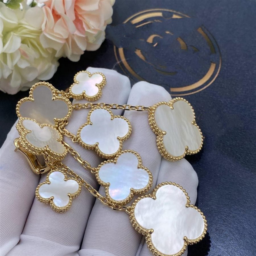 [moco jewelrys]CLOVER EARRINGS WHITE MOP 4 MOTIFS GOLD