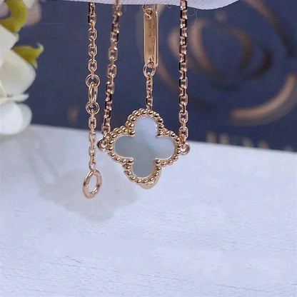 [moco jewelrys]CLOVER WHITE MOP SINGLE FLOWER BRACELET